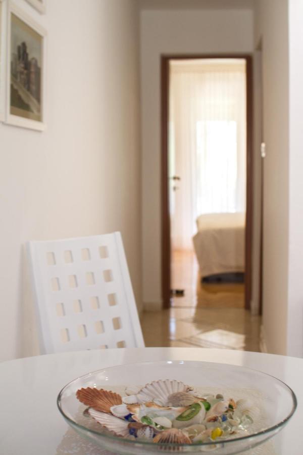 Apartment Palm View II Ровинь Экстерьер фото